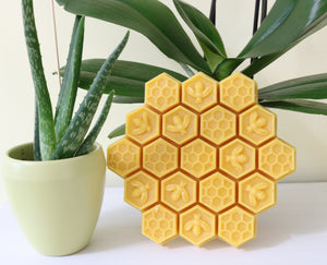 Beeswax Hexagon 1 Pound - Pioneer Spirit