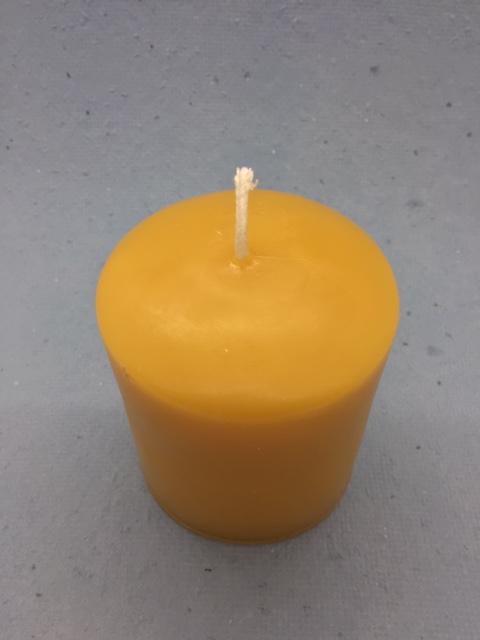 Canadian Candle / Cosmetic Grade Beeswax / Blocks /Pellets bulk
