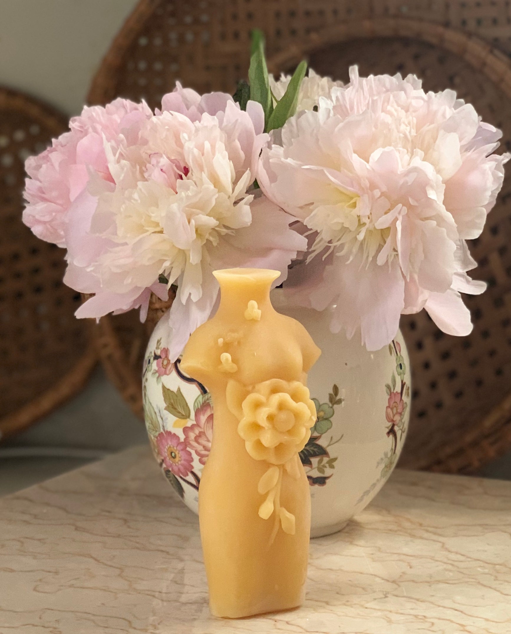 Flower Lady Candle - Pioneer Spirit