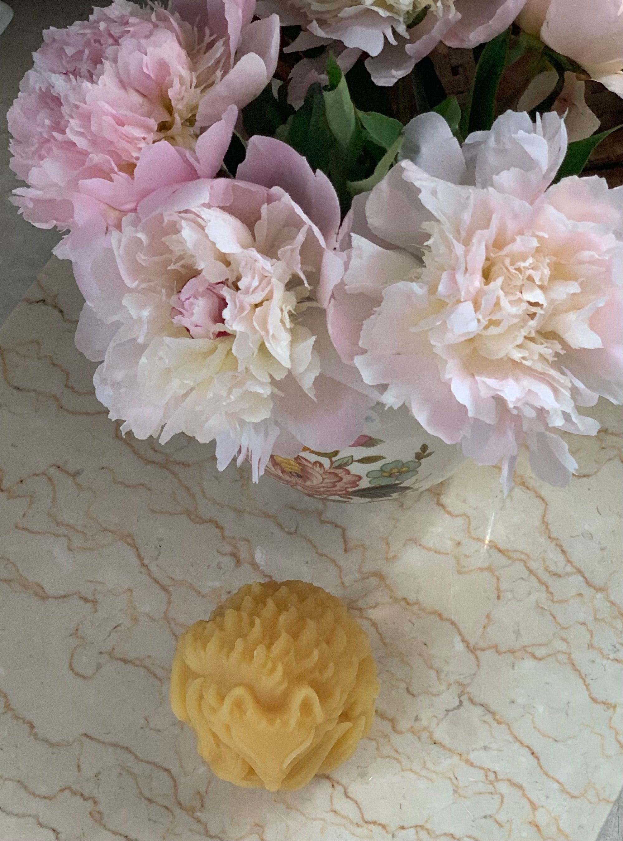 Fox Ball Candle - Pioneer Spirit