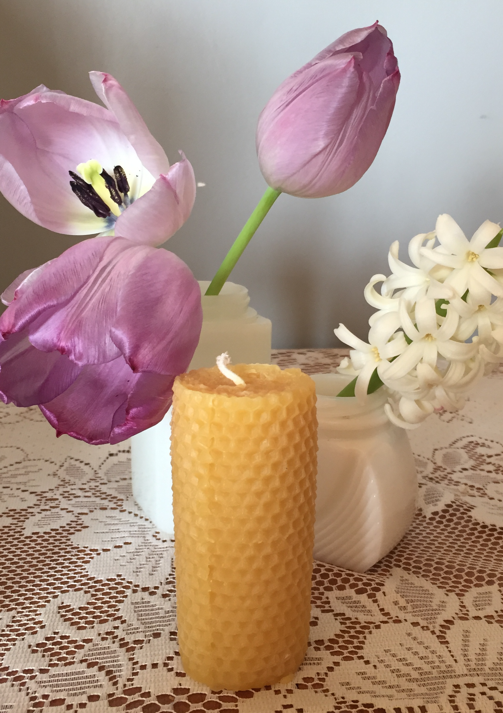 Honeycomb Pillar Candle - Pioneer Spirit