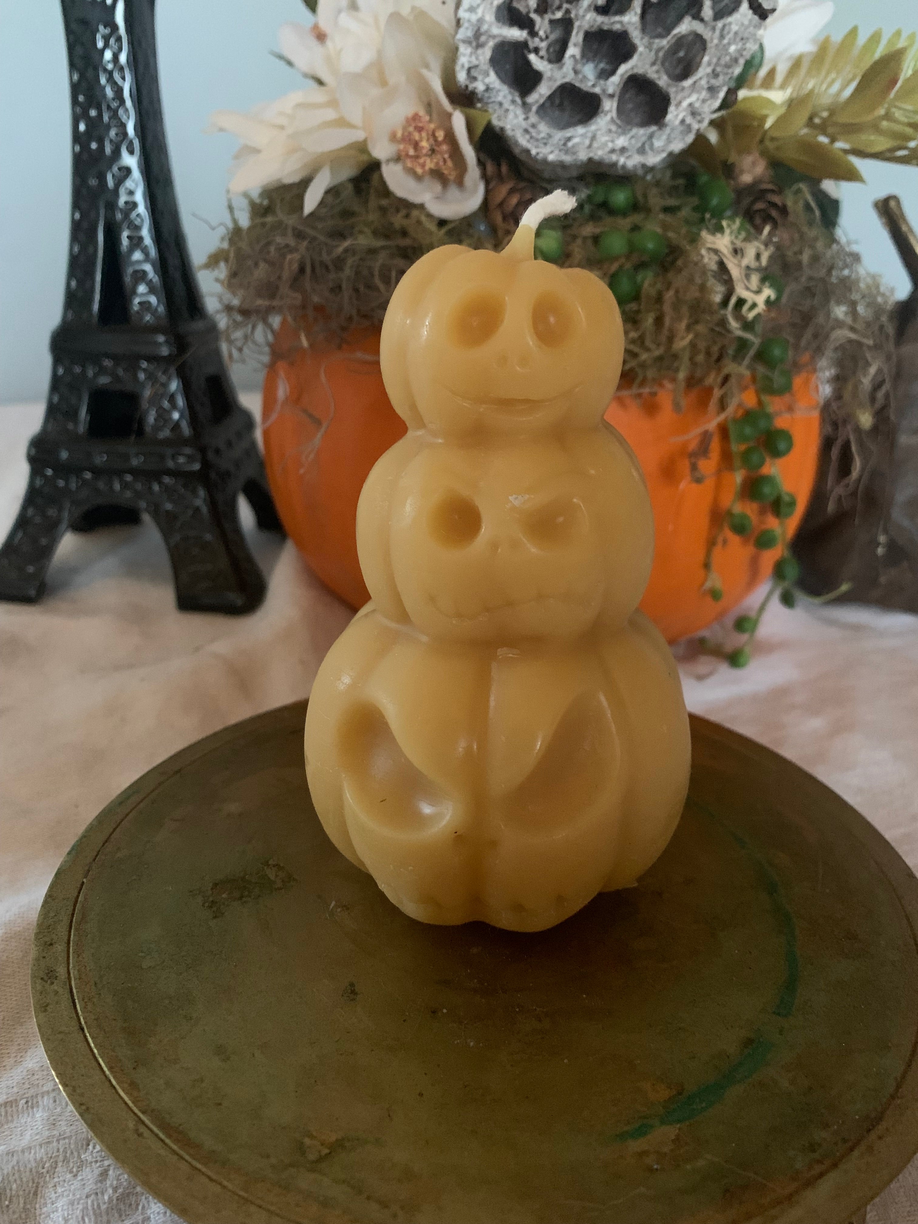 Jack o Lantern 3 Grumpy Pumpkinman - Pioneer Spirit