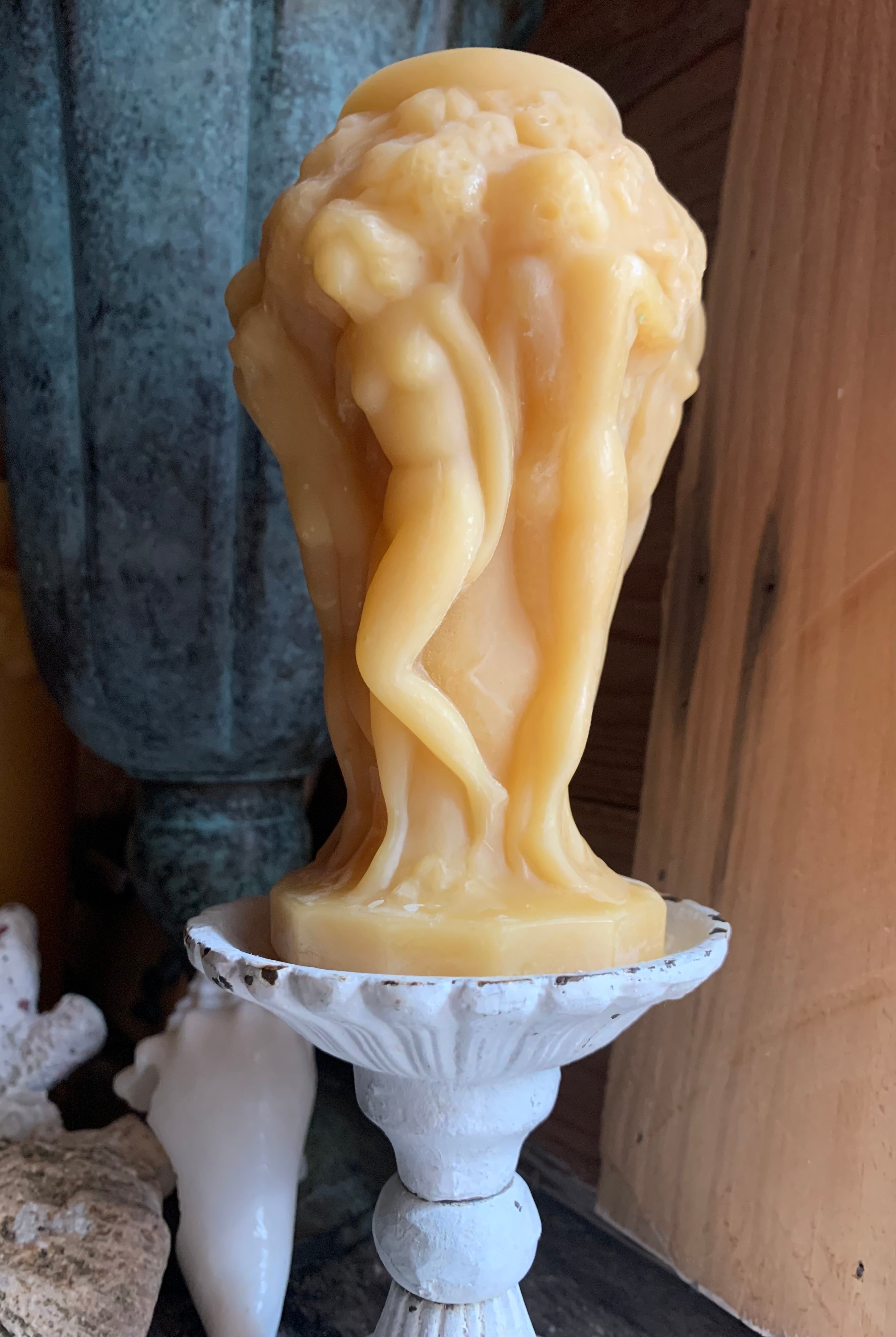 The Coven "a gathering of witches" Beeswax Canadle - Pioneer Spirit